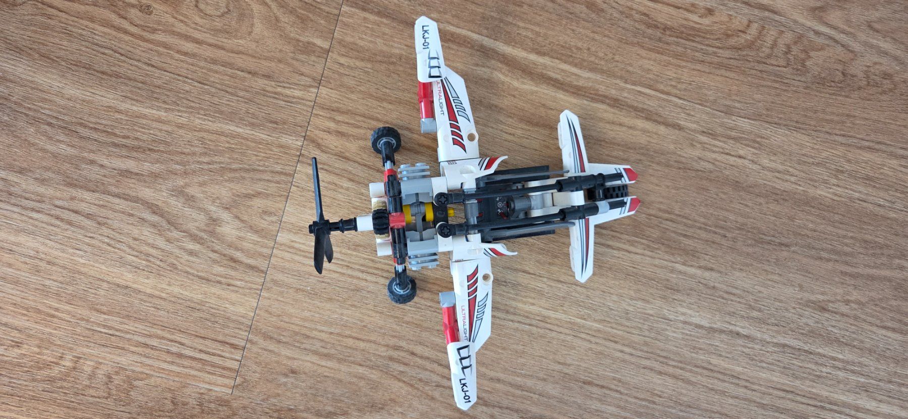 Lego Kit di costruzioni: Lego Technic 42057 Ultraleicht-Hubschrauber – Usato da Hägendorf venduto da Hedi3 2