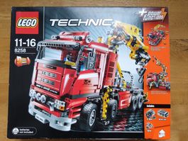 Lego Technic 8258 Crane Truck / LKW / Kran / NEU + OVP