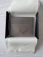 Porte-cartes Saffiano de chez Prada