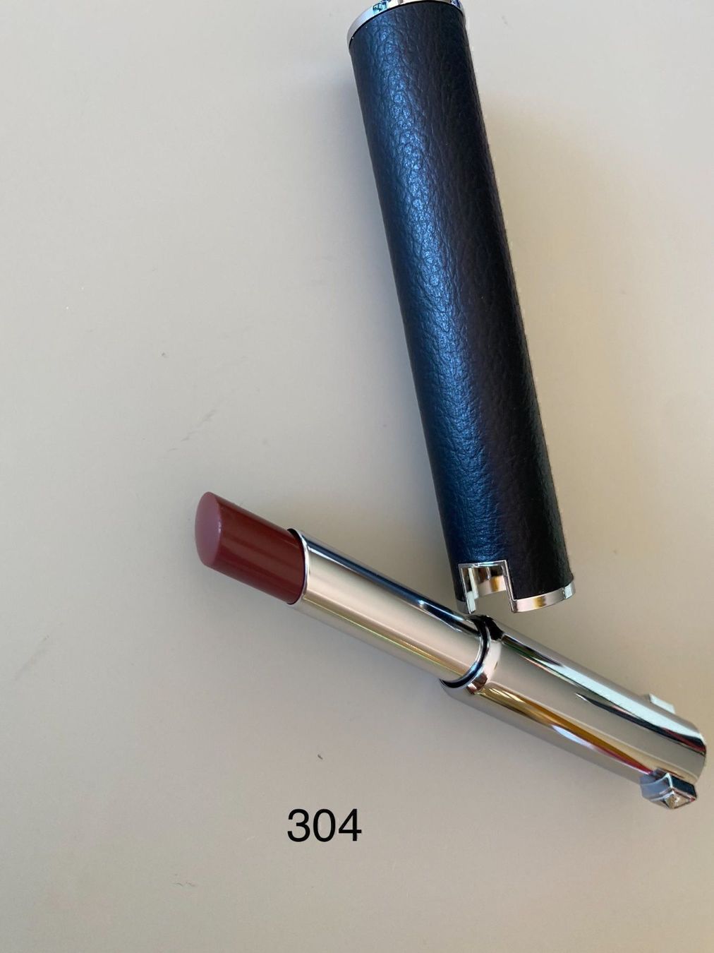 Make-up: Givenchy maquillage lipstick NP 45 – Neu und originalverpackt aus Pully von Natala