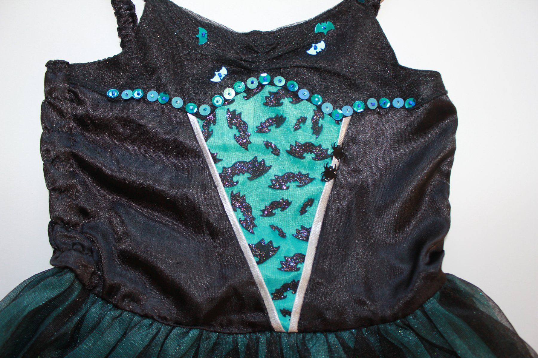 Kostüme: Costume sorcière / Hexe t. 7 - 8 ans – Gebraucht aus Peseux von CoolShoping 4