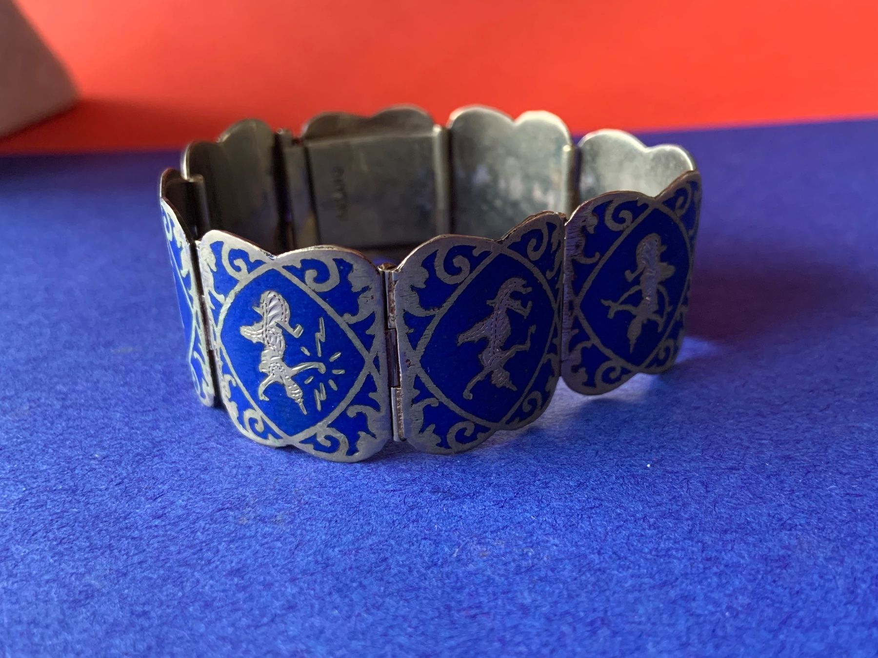 Bracciali & Braccialetti: Armband indonesisch blau – Usato da Laufen venduto da Bellebellezza 1
