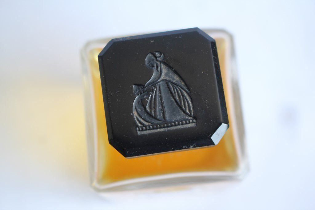 Flaconi: Flacon de parfum Arpège de Lanvin – Usato da Vandoeuvres venduto da Dom-Tom 2