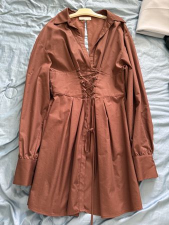 Elegantes Hemdblusenkleid in Braun - Grösse M - Neuwertig