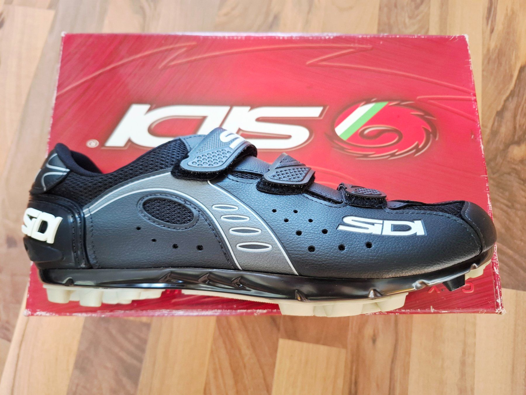 SIDI Herrenschuhe: SIDI Bullet 2 MTB Schuhe / NEU / Grösse 47 – Neu und originalverpackt aus Luzern von Velomagnet 2