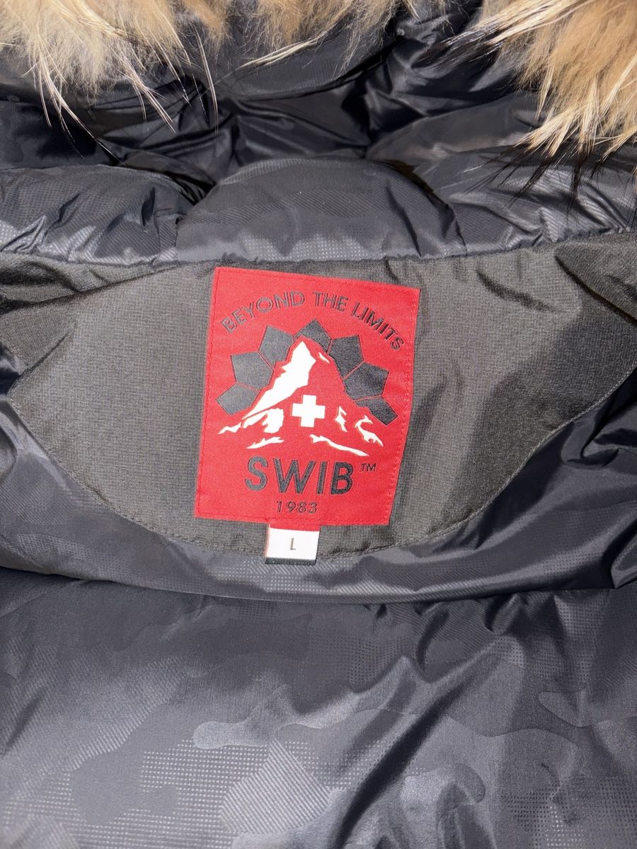 Giacche: EXKLUSIVE Matterhorngothardbahn Daunenjacke SWIB – Usato da Visperterminen venduto da lgresell 3