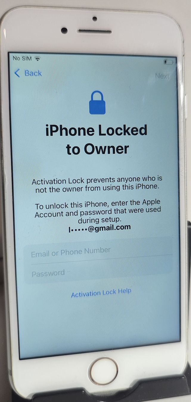 Apple Telefoni cellulari / Smartphones: iPhone 8, Defekt - iCloud Sperre, – Difettoso da La Tour de Peilz venduto da Dejobokin