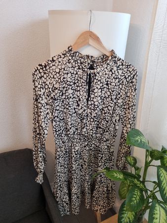 MANGO Floral Dress Black/Beige
