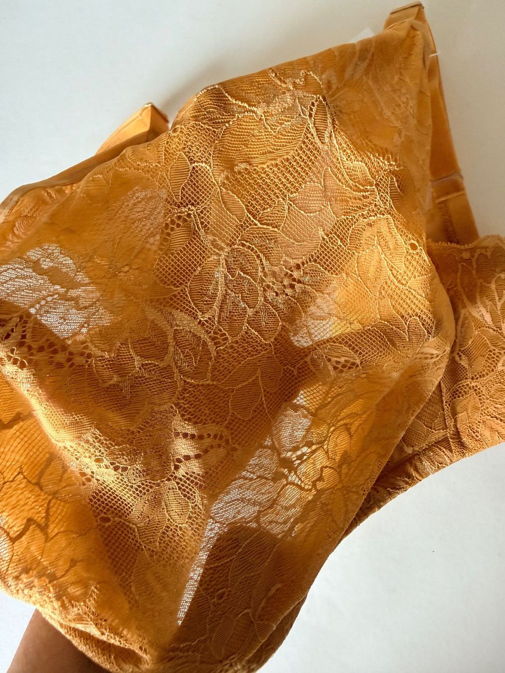 Triumph Altra biancheria intima: TRIUMPH, Bustier AMOURETTE CHARM Shimmer, Grösse 85E, Orange – Nuovo e nell'imballaggio originale da Rudolfstetten venduto da gst_g7xl 7