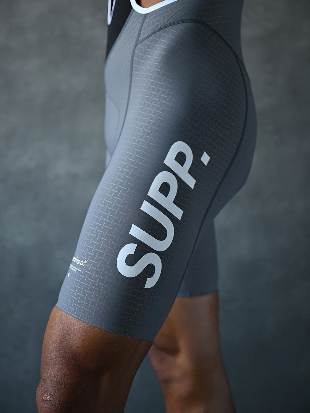 Pantaloni: Hypersubb Bib Shorts grau Gr. L – Nuovo (secondo la descrizione) da Zumikon venduto da djoker03 3