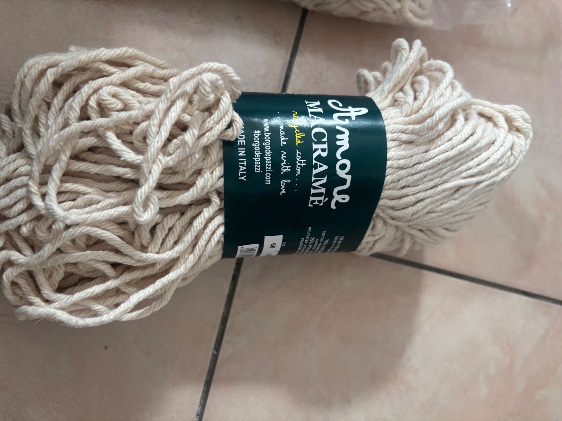 Lana: Filato – Usato da Broglio venduto da ico_bvt8