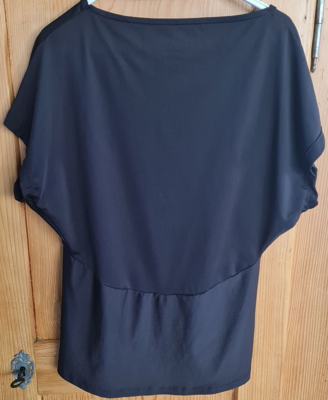 T-Shirts: Sportshirt Gr. S – Gebraucht aus Beinwil Freiamt von tafa8 1
