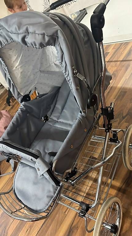 Eichhorn Kinderwagen: Kinderwagen, Eichhorn Kombikinderwagen – Gebraucht aus Reinach BL von Seb_jvd2 1