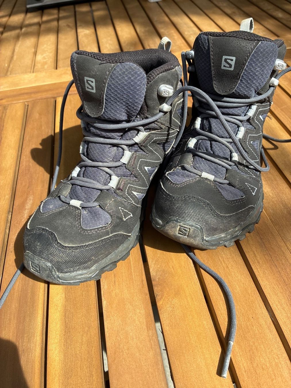 Salomon Schuhe für Jungen: robuste Wanderschuhe Salomon Kinder Grösse 36 gebraucht – Gebraucht aus Guntershausen von Gloominati 1