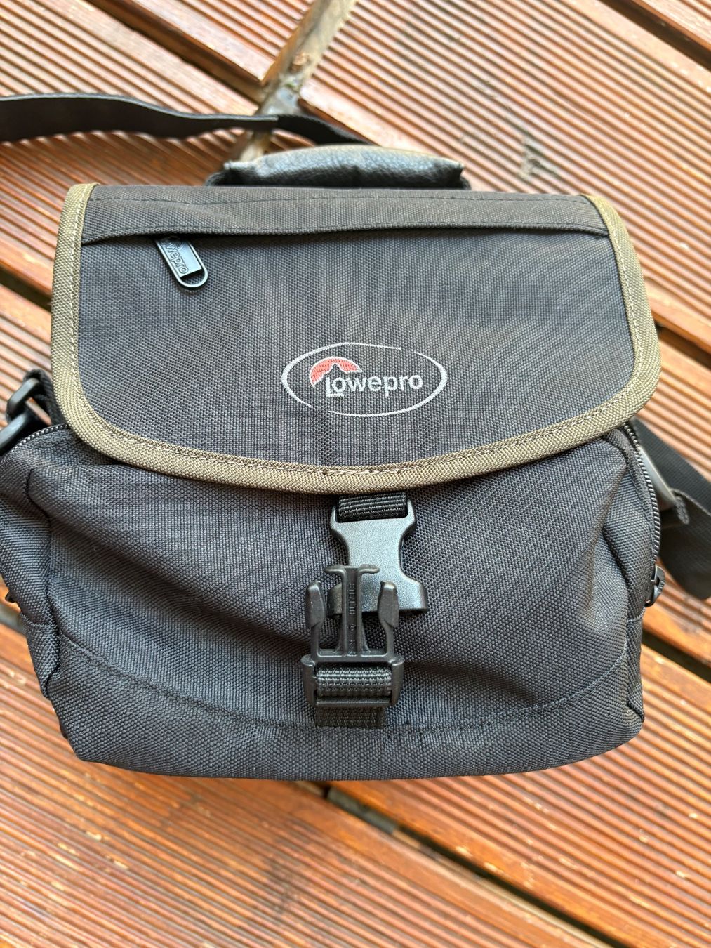 Lowepro Borse: Fototasche – Usato da Schübelbach venduto da S1CH 4