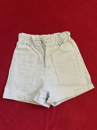 Zara Damen Shorts gestreift Grösse 34 guter Zustand