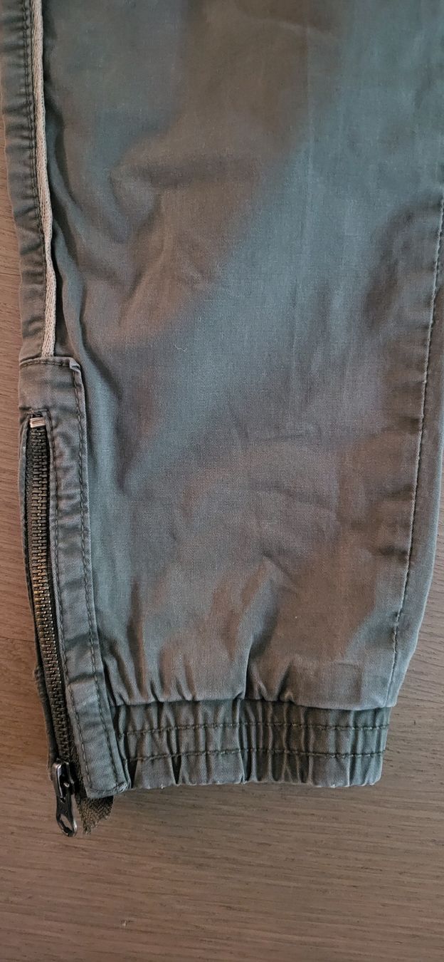Pantaloni: Cargohose von Teddy smith – Usato da Amlikon-Bissegg venduto da Schnuefeli4 2