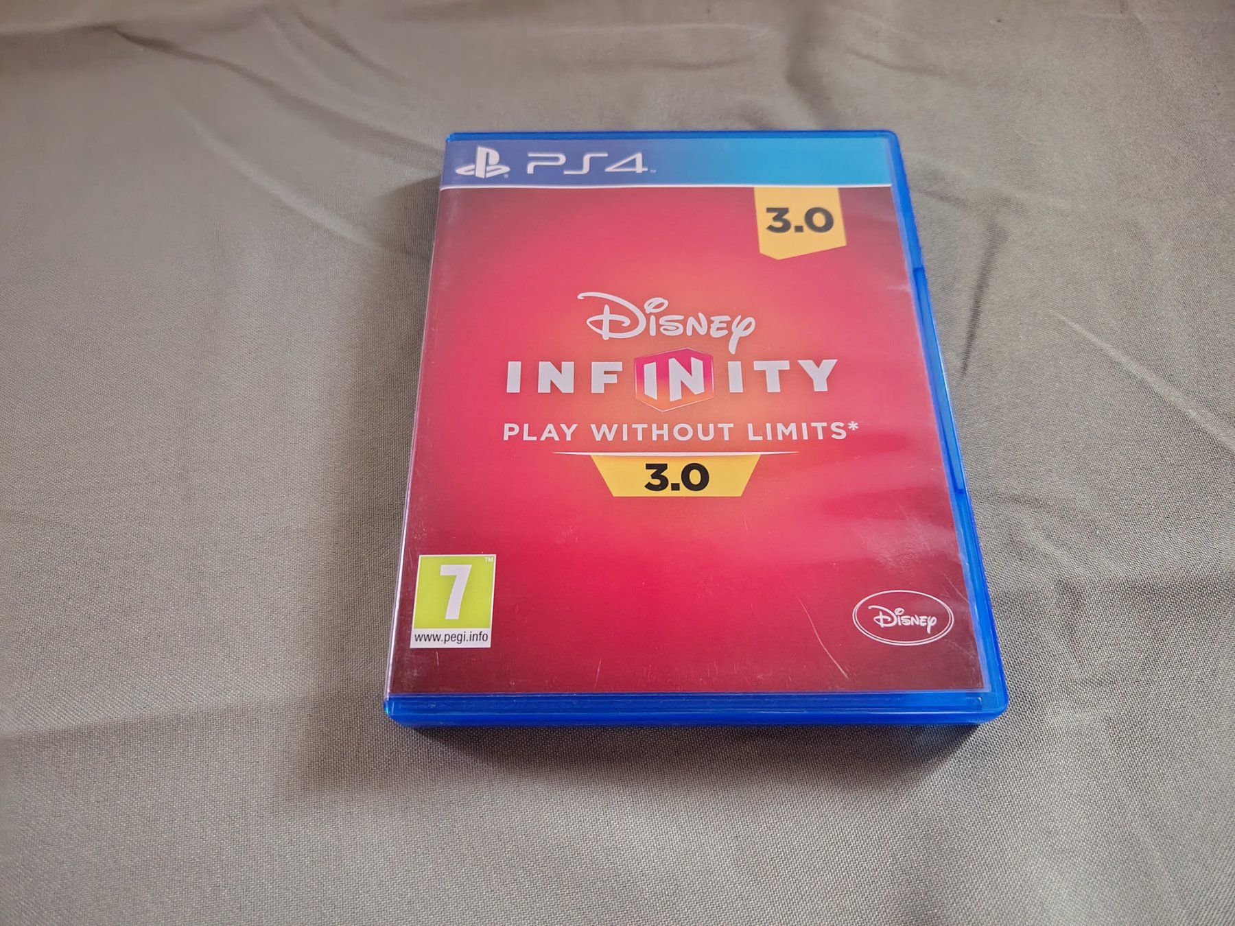 Sony Spiele: Jeu PS4 Disney Infinity 3.0 – Gebraucht aus Saxon von dan_drn5