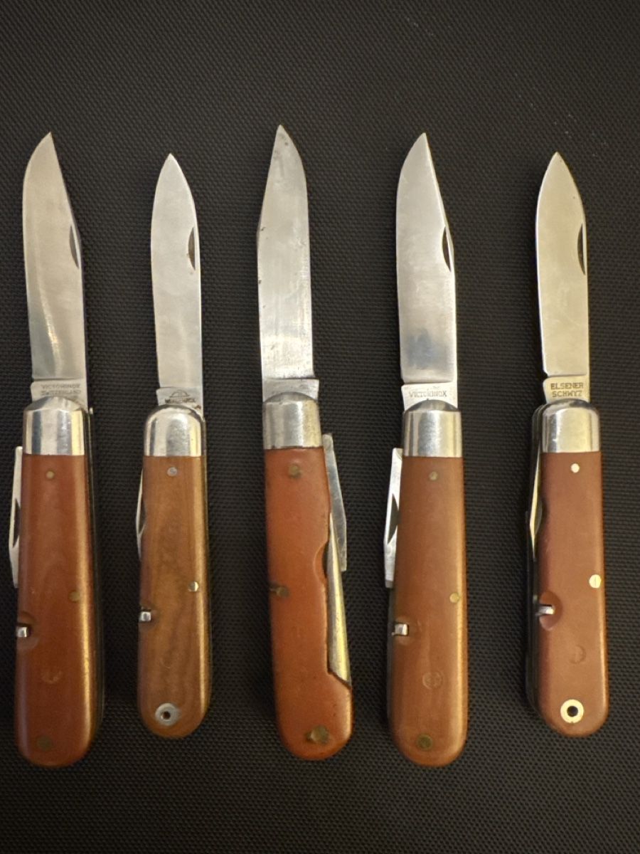 Schweizer Armee Taschenmesser: Alte Schweizer Messer – Gebraucht aus Zürich von Reber_626 1