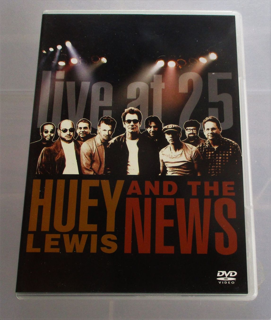 huey-lewis-and-the-news-live-at-25-dvd-gebraucht-in-wattwil-f-r-chf