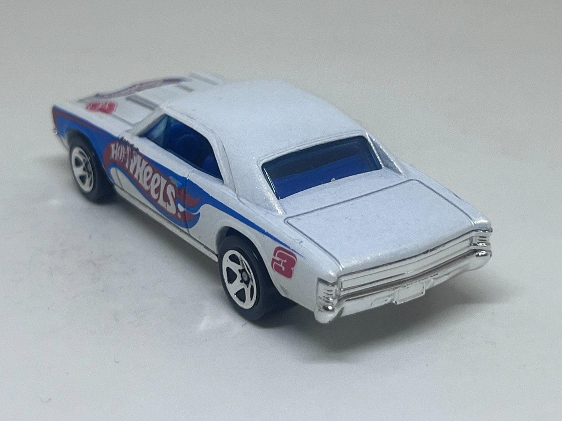 Hot Wheels Modellini d'auto: Hot Wheels '67 Chevelle SS 396 – Usato da Wildegg venduto da LaaBoutique 2
