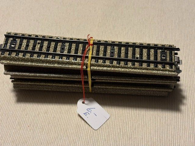 Märklin Modelleisenbahnen: Märklin Gleis 5106 + 5107(E) – Gebraucht aus Frenkendorf von HampeFrenk 1