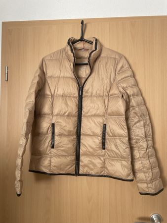 Daunen Steppjacke Gr 40 beige/ camel