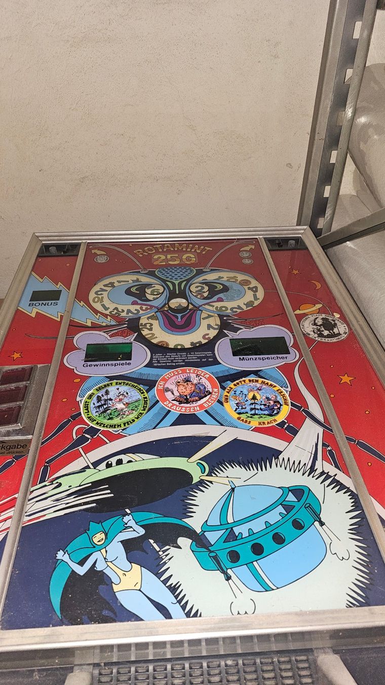 Spielautomaten: Geld-Spielautomat Totamint ab 1.- – Gebraucht aus Dorf von Miner-supply 2
