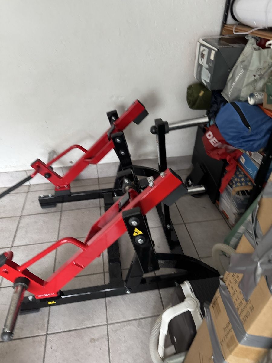 Hometrainer: Hammer Strength Ground Base Squat/High Pull-Top Zustand! – Usato da St. Margrethen SG venduto da taf_alb 3