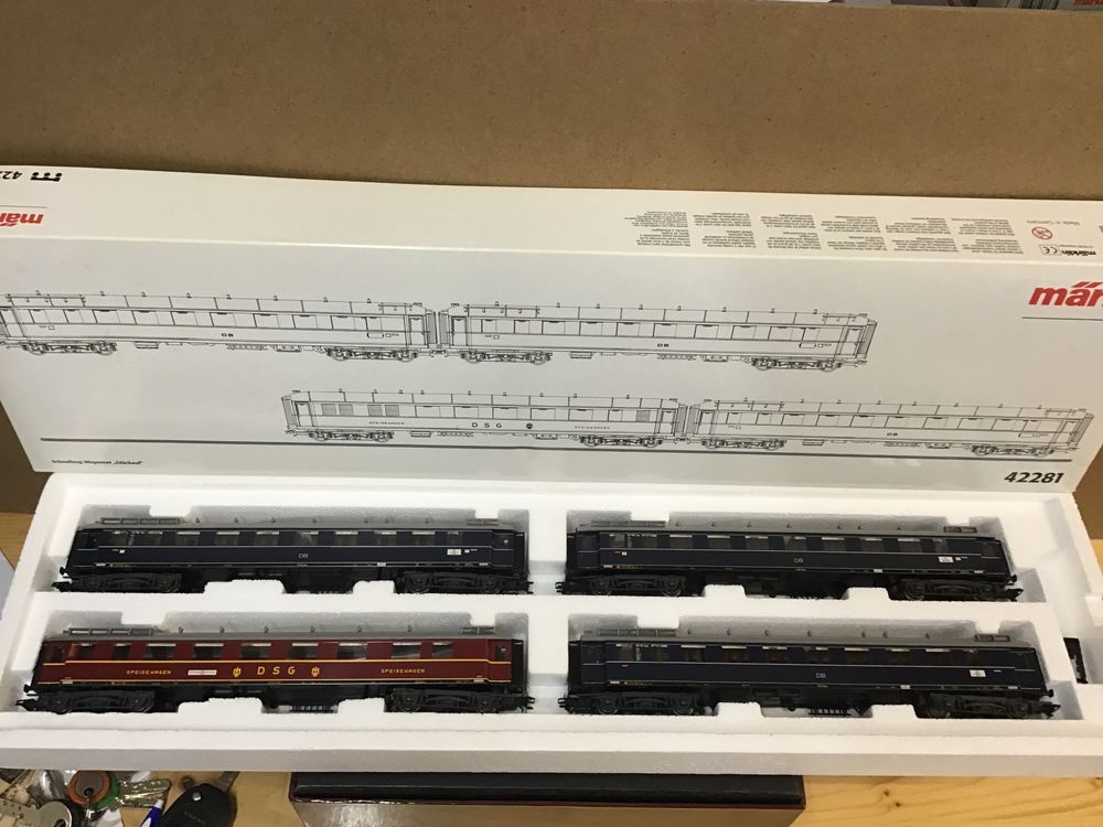 Märklin 42281 Schnellzugwagen-Set 4-teilig neuwertig (Neu und ...