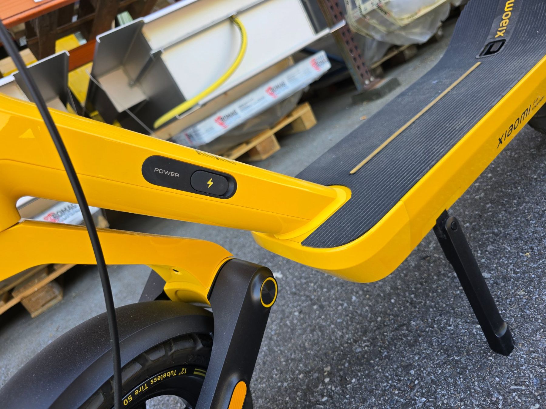 Xiaomi Kickboard: Xiaomi E-Scooter 6 Ultra Swiss Edition – Nuovo (secondo la descrizione) da Oberschrot venduto da cannihole 6