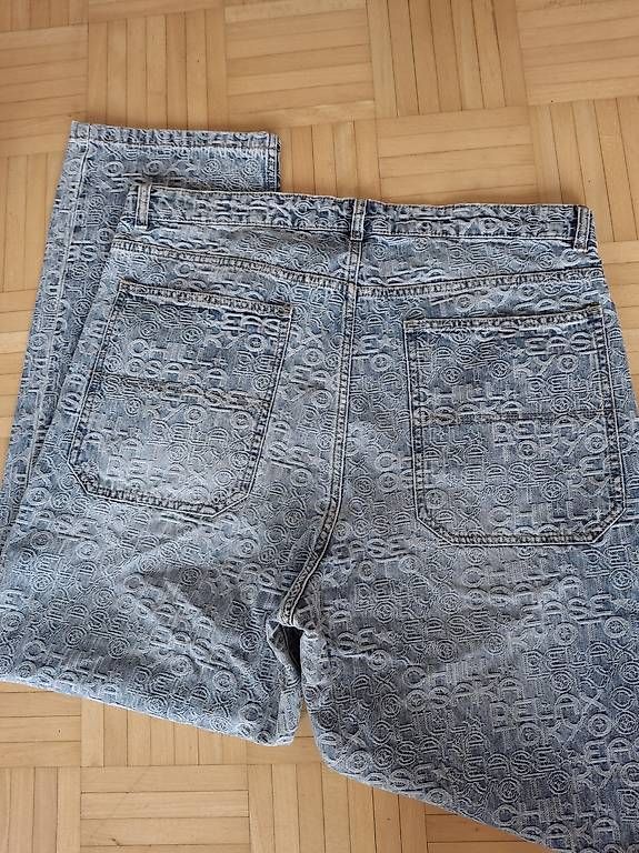 Jeans: 2 Paar Jeans – Usato da Schaffhausen venduto da nguni 2