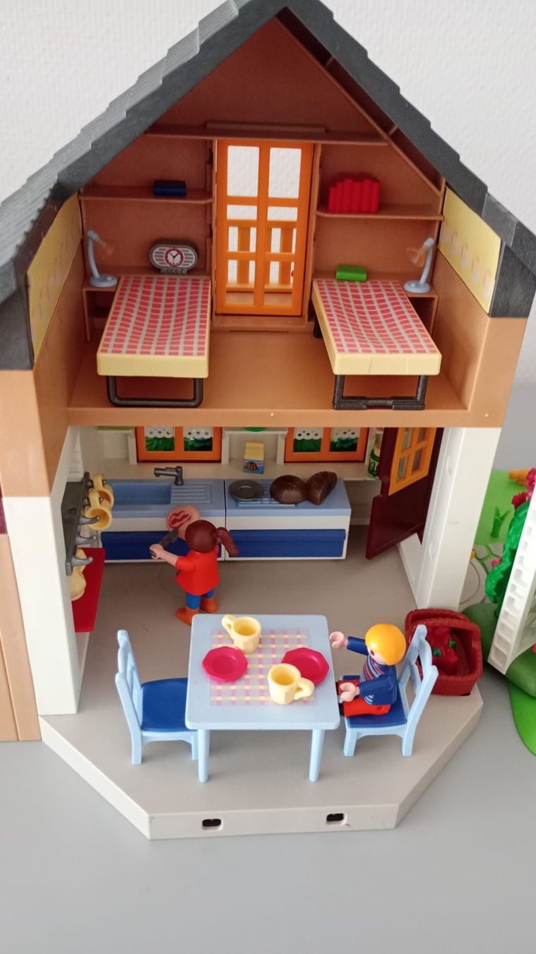 Playmobil Giocattoli: Playmobil Bauernhof mit Hofladen – Usato da Stein AR venduto da bigjohn82 4