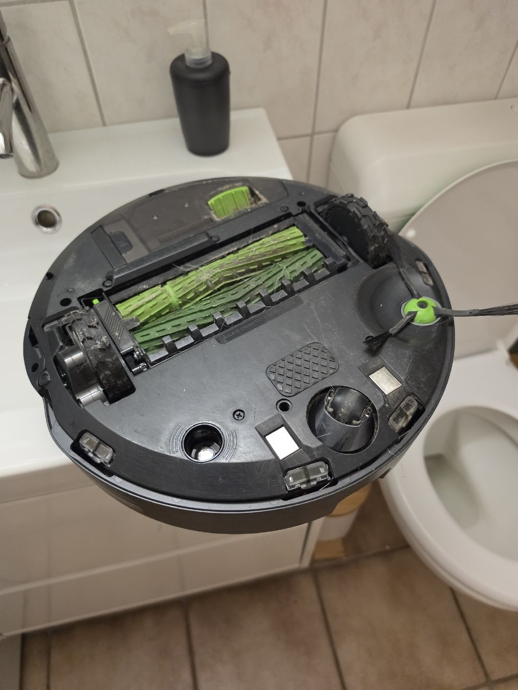 Irobot Aspirapolveri & Accessori: roomba irobot J7 combo – Usato da Arvigo venduto da shila77 1