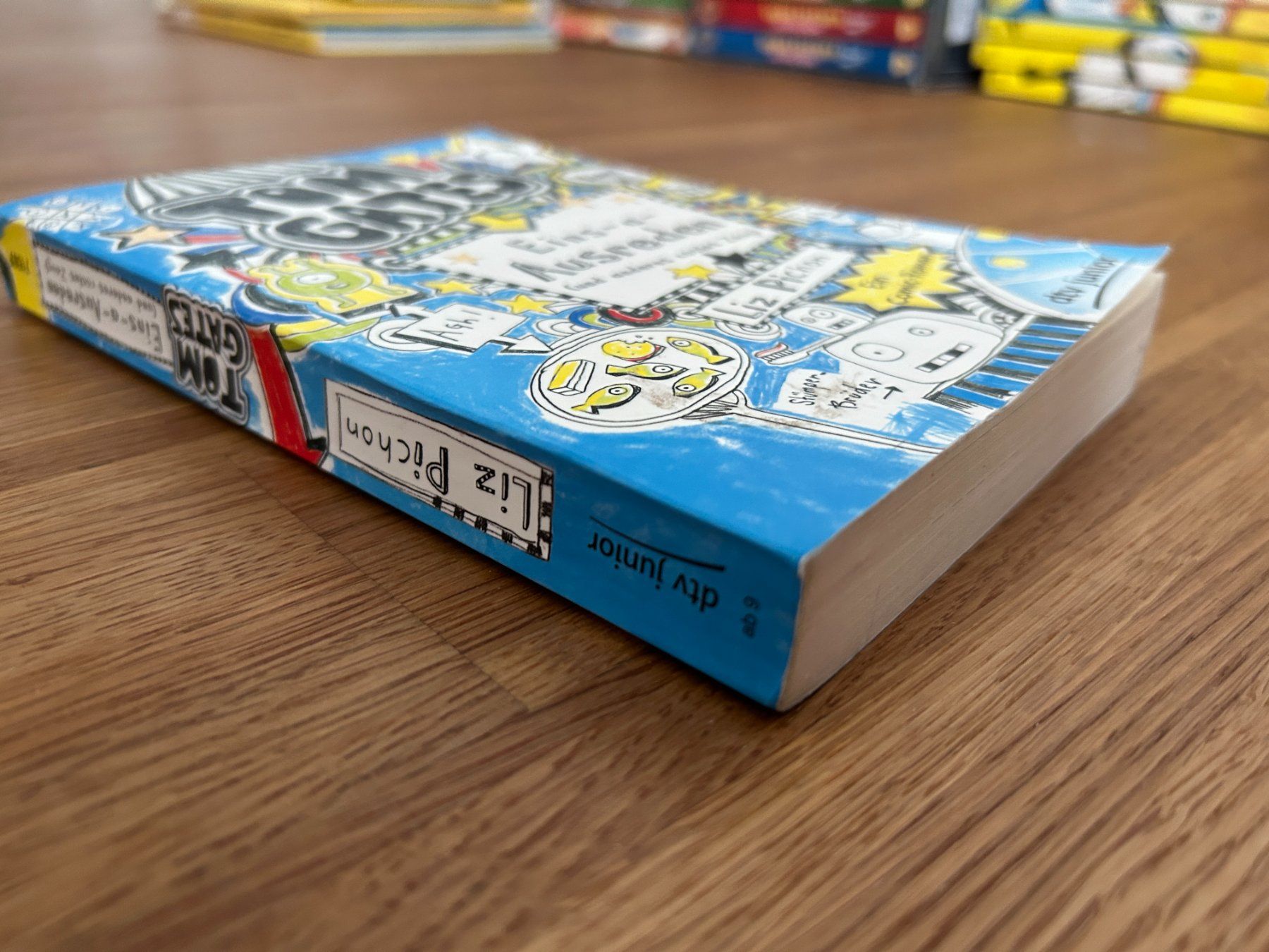 Libri: Buch Tom Gates - "Eins-a-Ausreden" – Usato da Küsnacht ZH venduto da filo_fila8700 2