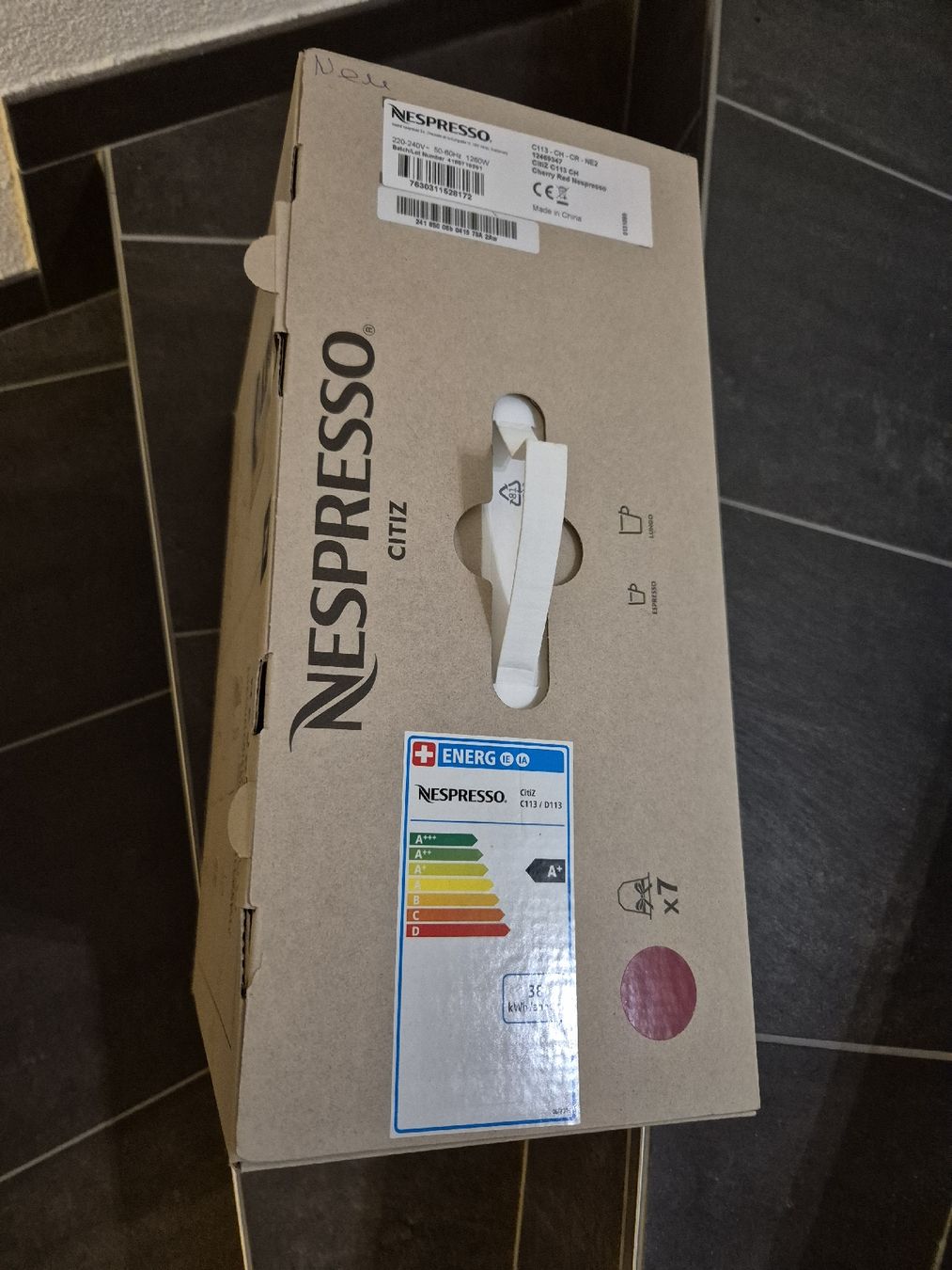 Nespresso Kaffeemaschinen & Espressomaschinen: Nespresso Maschine – Gebraucht aus Würenlingen von kuh33 2
