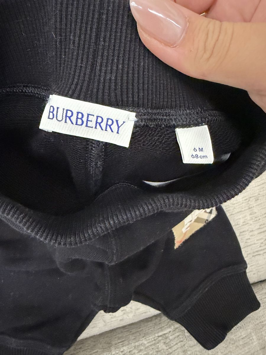 Burberry Pantaloni: Burberry Jogginghose Baby – Usato da Altendorf venduto da Carcoura 2