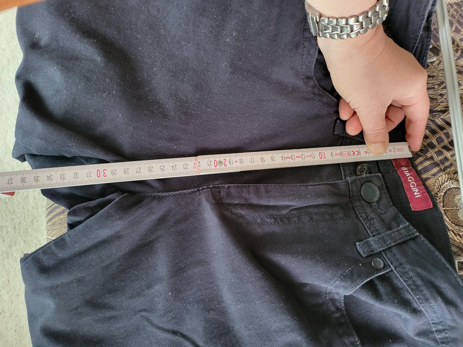 Pantaloni: Dunkelblaue Mädchen- Damenhose Grösse 19? Vermutl 34 – Usato da Horgen venduto da 2CH70 5