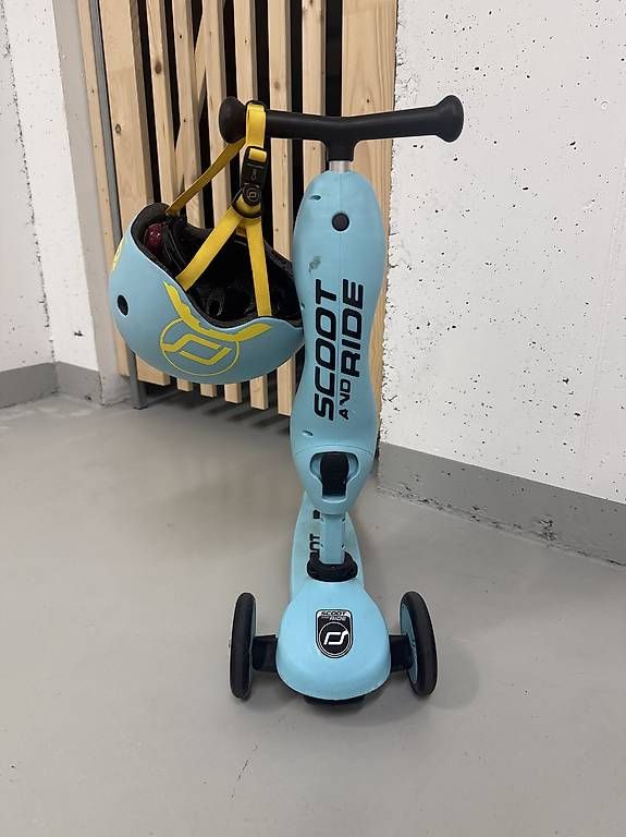 Scooters: Scoot and Ride Scooter + Helm – Gebraucht aus Sargans von jenabek
