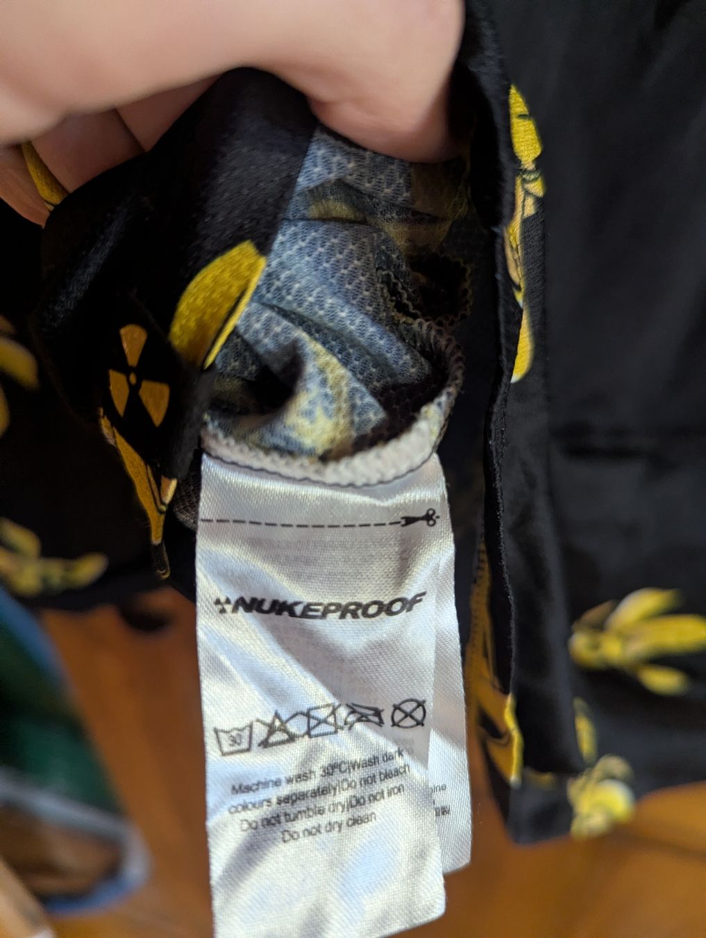 Canottiere & Pantaloni: Nukeproof Damen MTB Jersey Bananas S – Usato da Stans venduto da angelajanequick 5