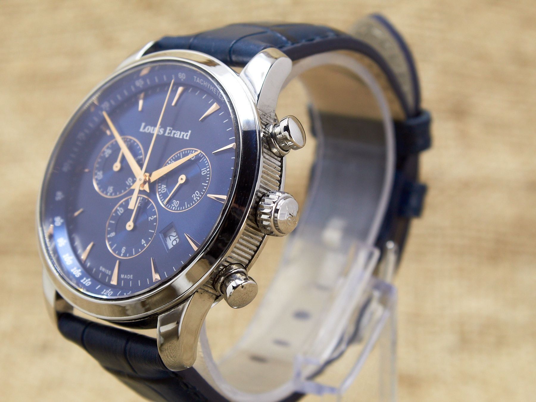 Louis Erard Uhren: Chronograph, Homme, Louis Erard 900 – Neu (gemäss Beschreibung) aus Ecublens VD von salyac