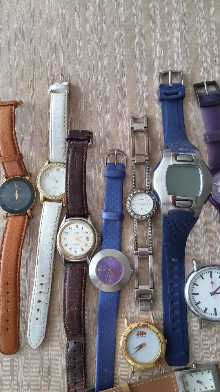 Orologi: 14 Stk. Lot  Uhren, als defekt – Usato da Zürich venduto da sendbad 2