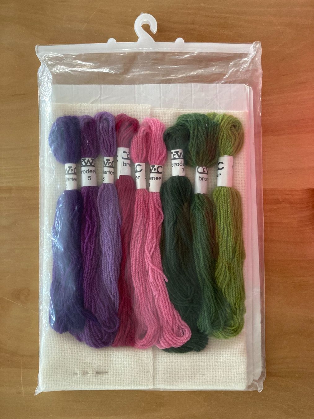 Kit bricolage: CEWEC DANISH DESIGN  Stickset Stickbild Blumen – Nuovo e nell'imballaggio originale da Subingen venduto da ArtBead 1