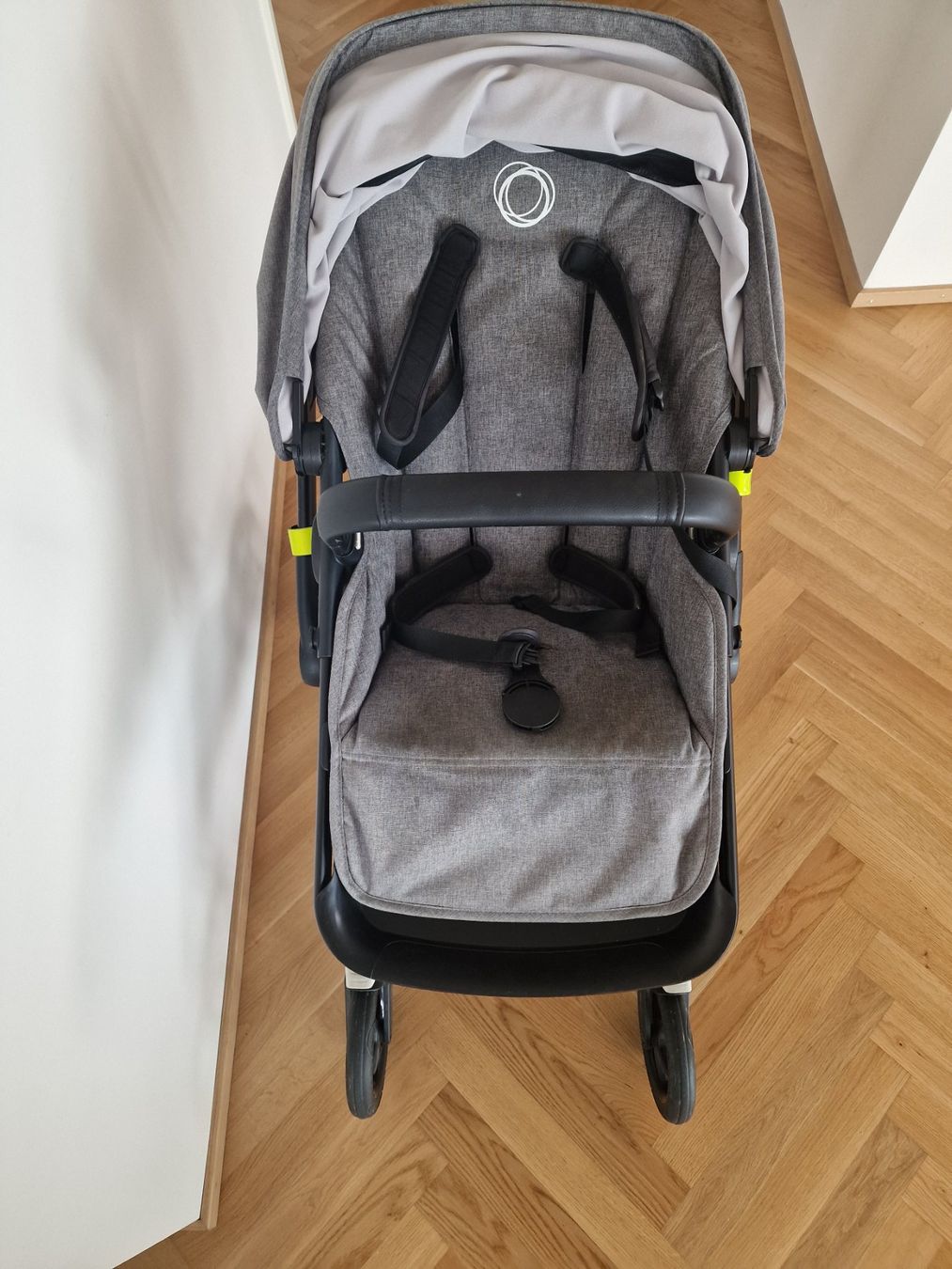 Bugaboo Carrozzine: Bugaboo Fox 2 Kinderwagen mit Zubehör – Usato da Wädenswil venduto da jir_cm7h 4
