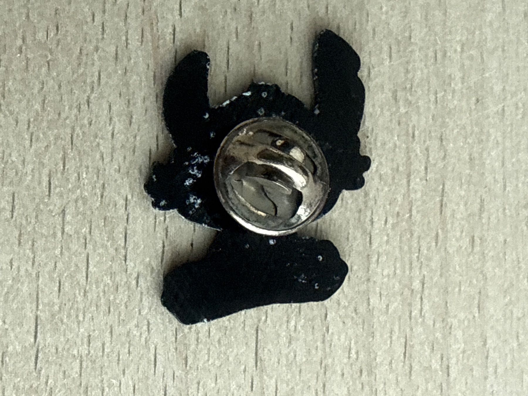 Placchette & Badge: Pin Stitch – Usato da Glattbrugg venduto da Schweigmatt 1