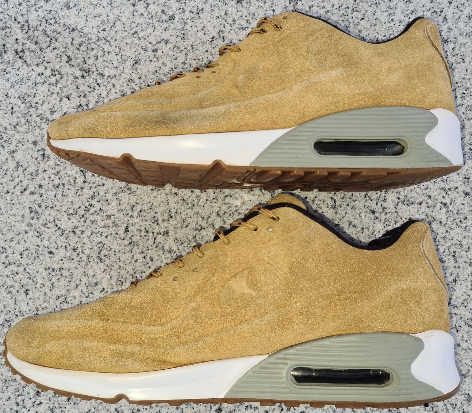Nike Scarpe da uomo: NIKE Schuhe EUR-Gr. 44 – Usato da Münchenstein venduto da vitalfit 4