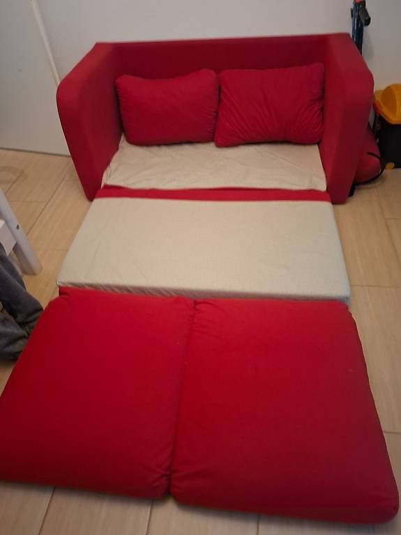 Divani: Ausklappbares Sofa – Usato da Rorbas venduto da jul_5jnp 1