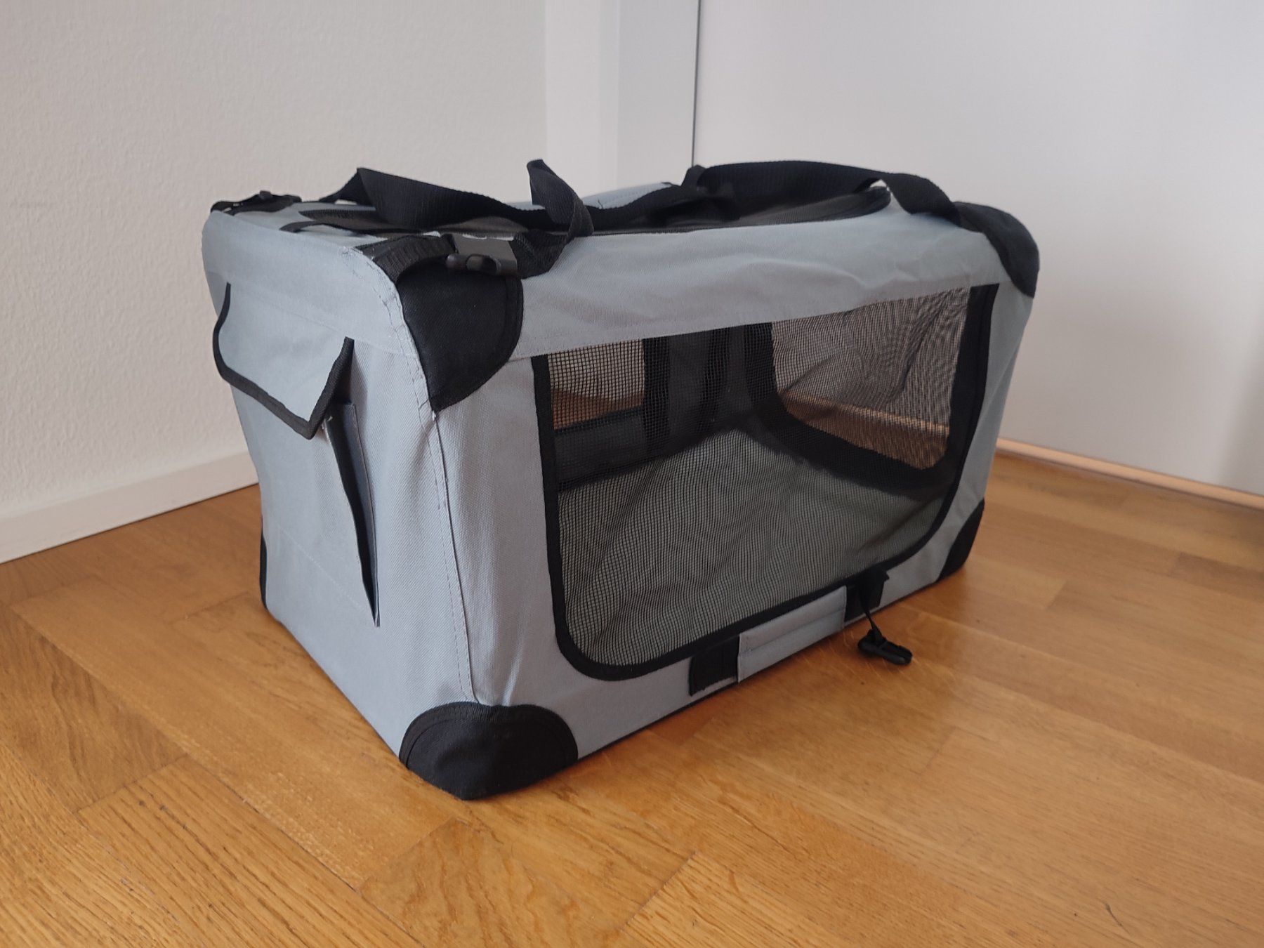 Gabbie, trasporto & Sicurezza: Freezack Faltbox Hundebox – Usato da Allschwil venduto da VicSim1039 1
