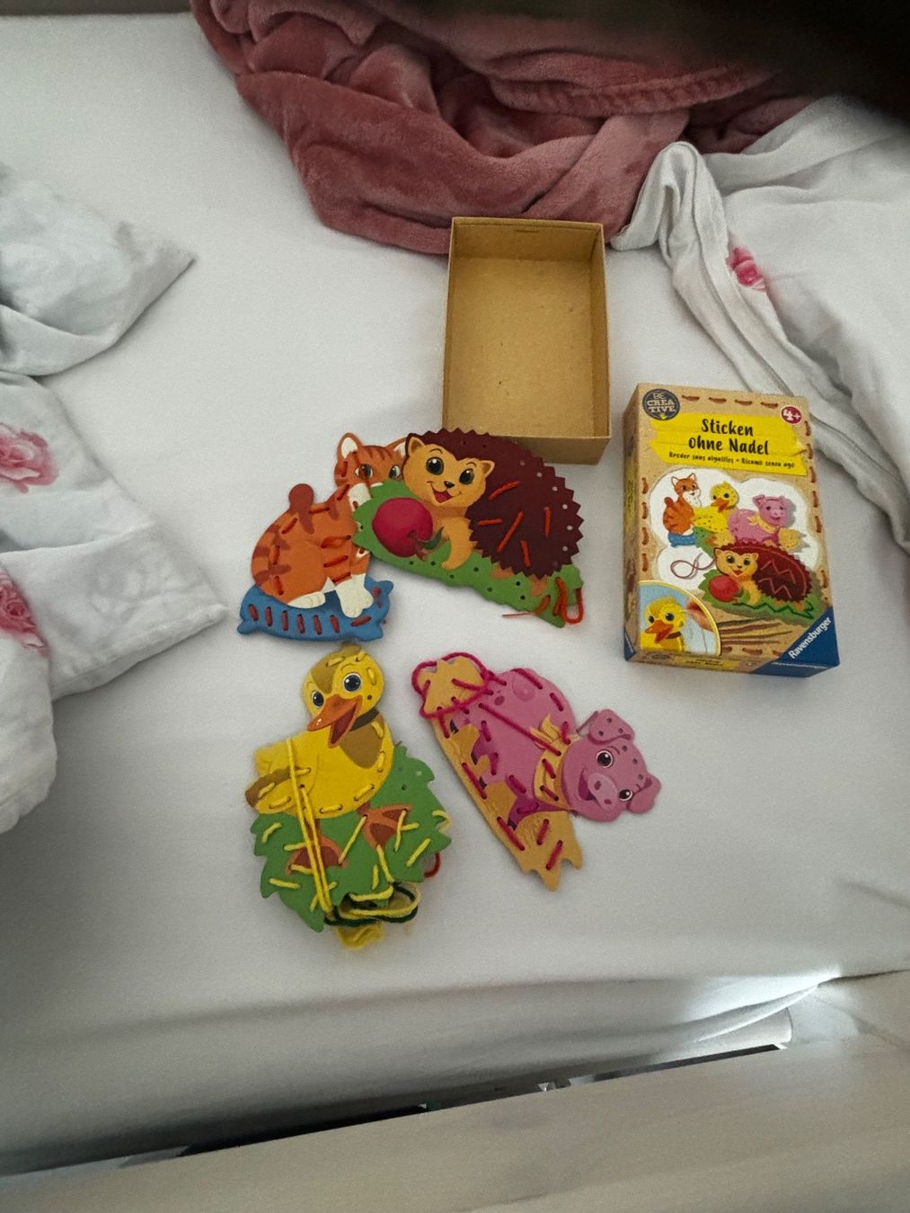 Kit bricolage: Ravensburger Sticken ohne Nadel ab 4J – Usato da Zürich venduto da engebrunau 2