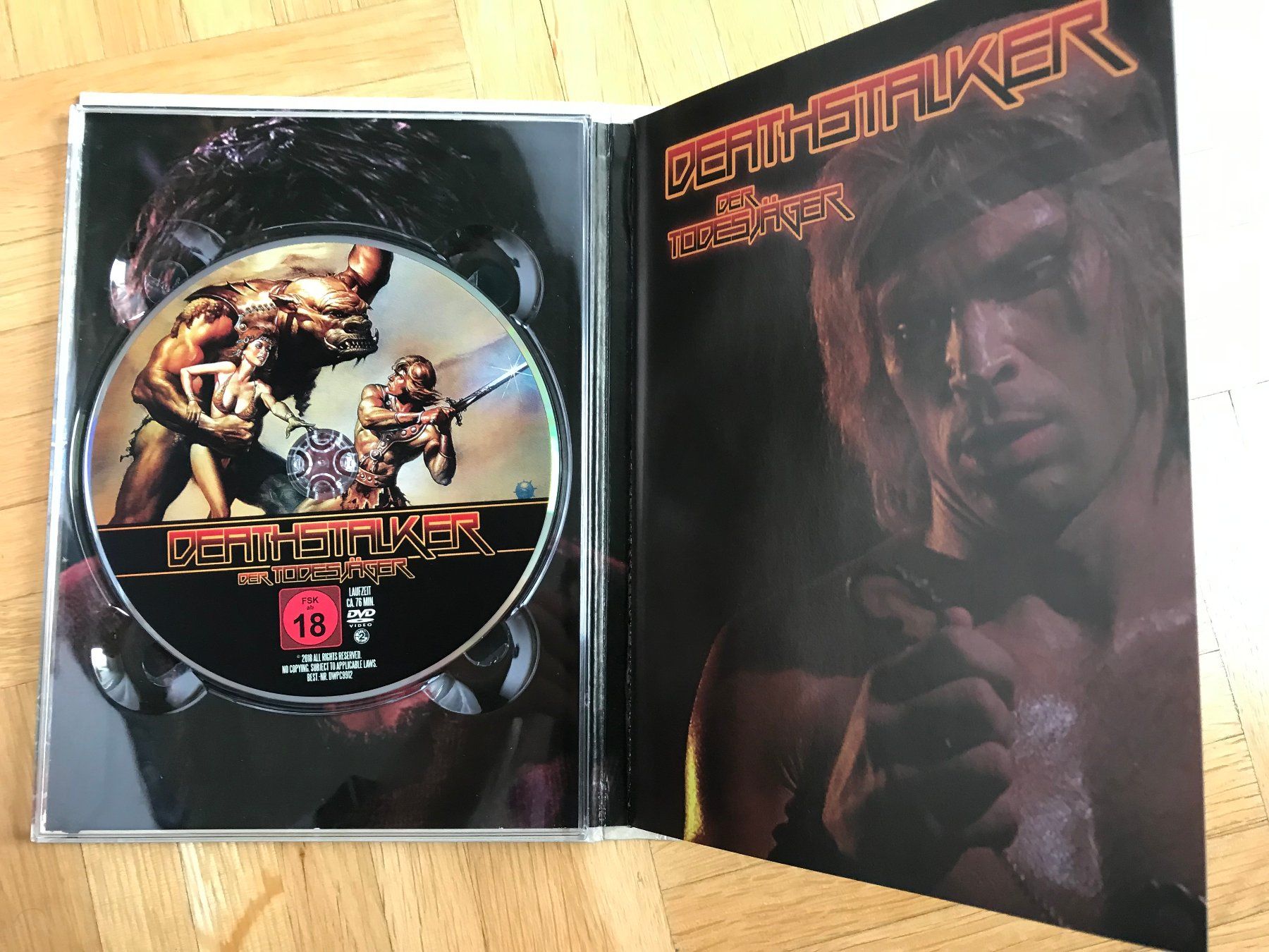 Tutti i DVDs: Deathstalker - Mediabook - Blu-ray + DVD – Nuovo (secondo la descrizione) da Zürich venduto da Malcom 1